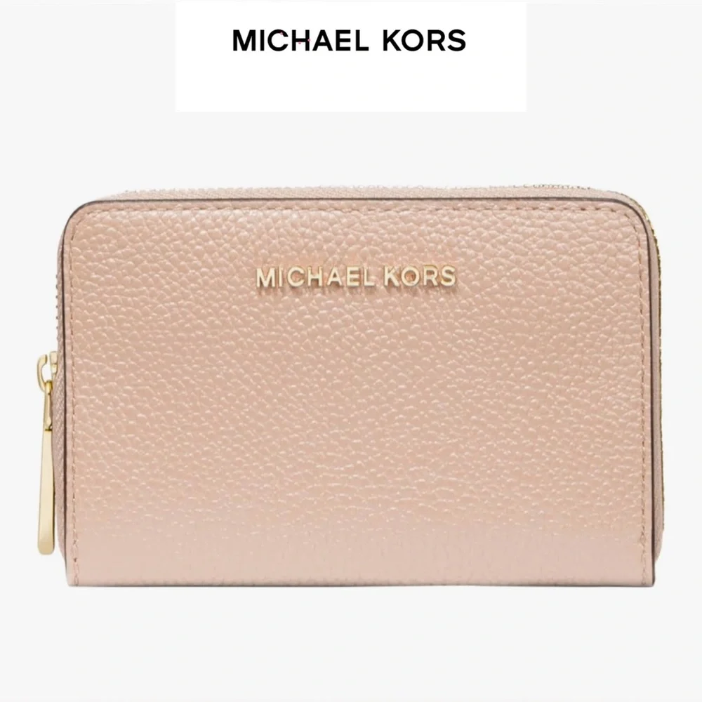 SOLD!!!! MICHAEL KORS JET SET SMALL ZIP AROUND CARD CASE - Picture 1 of 12